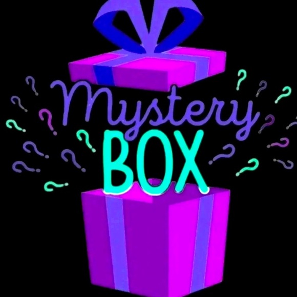 Mystery Label Sticker Bundle 4.5lbs of 1” & 1.5” Round Labels NWT various styles - Picture 1 of 15